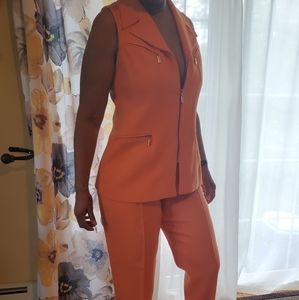 Alberto Makali Sleeveless Suit set